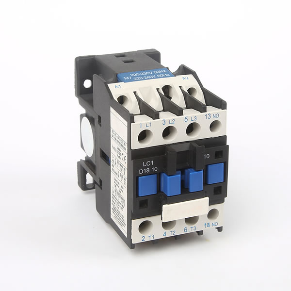 AC contactor in operation